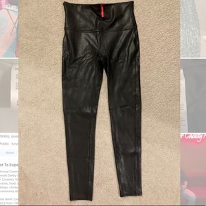 Spanx Faux Leather Leggings Size Large